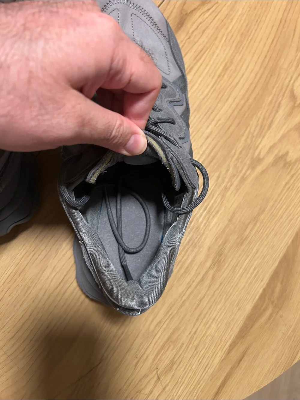 Adidas Oswego Men’s Gray Sneakers with Green Accents